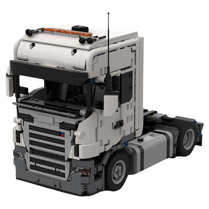 1:21 European 4x2 Tractor Truck MOC Building Kit - 2