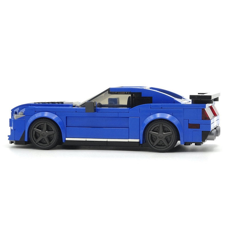 2020 American Predator V8 Supercharged Muscle Car Building Kit | LEGO-Compatible MOC - 3