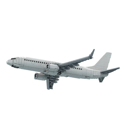 737-800 Twin-Engine Narrow-Body Passenger Jet MOC Building Kit - 2