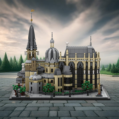 Aachen Cathedral Building Kit | LEGO-Compatible MOC - 1