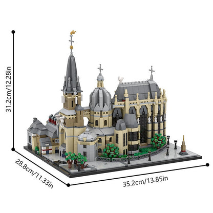 Aachen Cathedral Building Kit | LEGO-Compatible MOC - 3