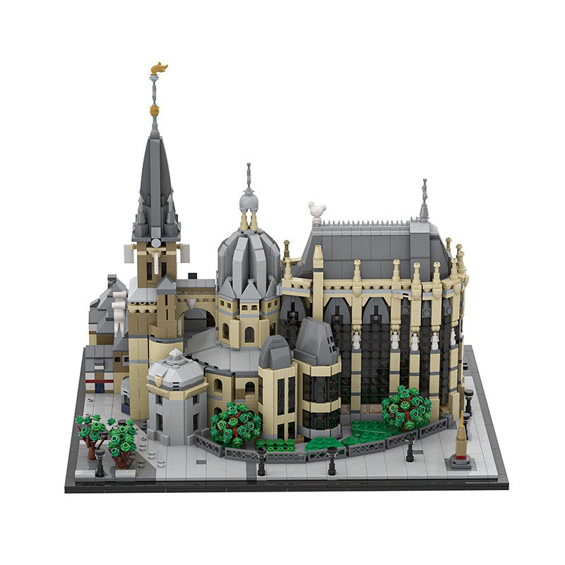 Aachen Cathedral Building Kit | LEGO-Compatible MOC - 4