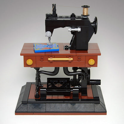 Antique Singer Manual Machine Building Kit | LEGO-Compatible MOC - 2