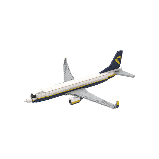 B737-800 Narrow-Body Airliner Building Kit - 1