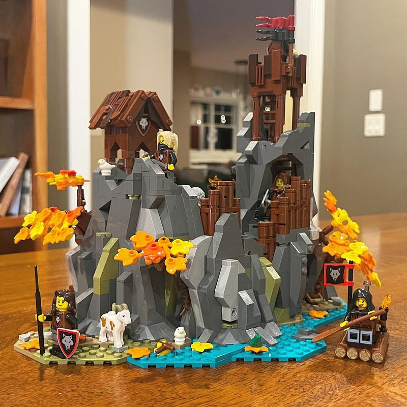 Bandit Mountain Stronghold MOC Fantasy Architecture Building Kit - 3