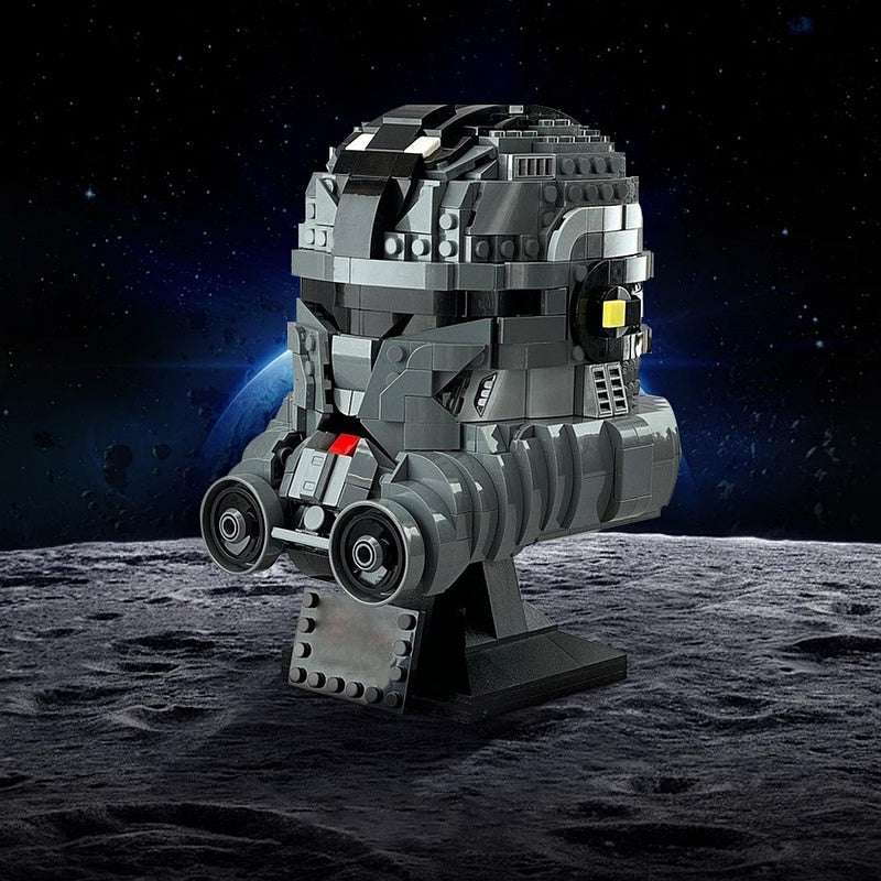 Elite Sci-Fi Commando Helmet MOC Character Display Building Kit - 4