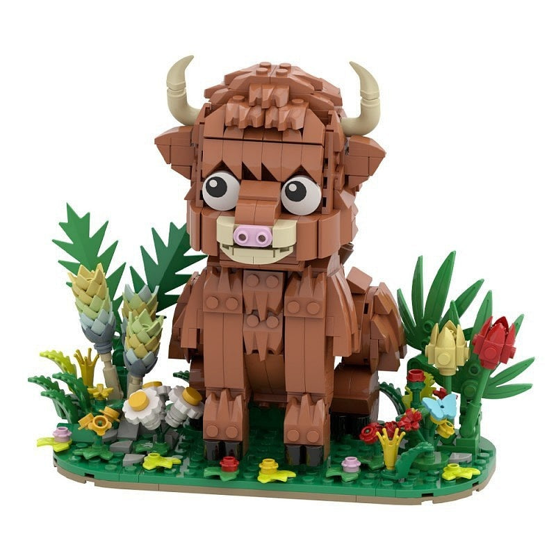 Highland Cattle MOC Building Kit | Realistic Wildlife Display Model - 7