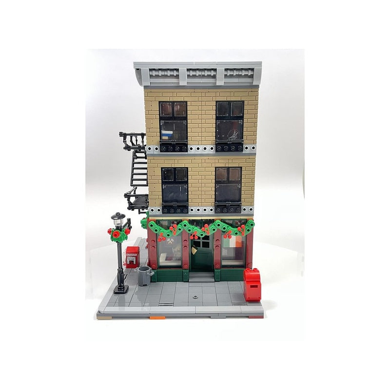 Irish Pub & Apartment Modular MOC Building Kit - 2