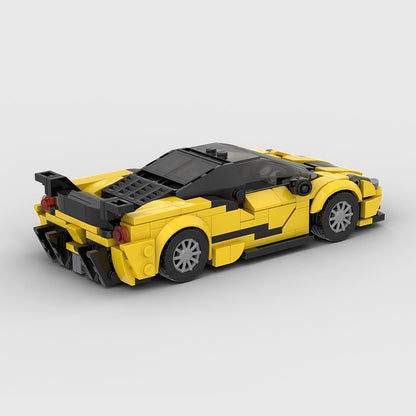 Italian 4XX Siracusa Aggressive Styling Custom Sports Car Building Kit | LEGO-Compatible MOC - 3