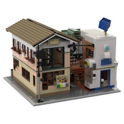 Japanese Ryokan & Bar Art Gallery MOC Building Kit - 1