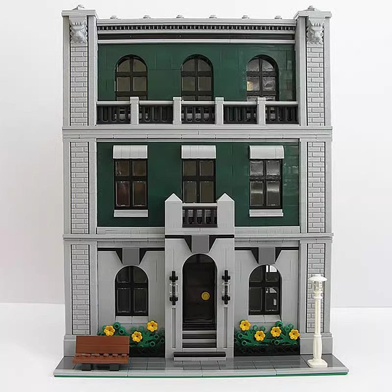 Lion Heart Hotel MOC Building Kit Luxury Architecture Model - 1
