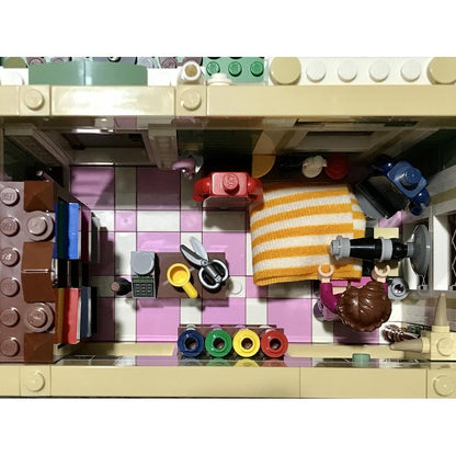 Modular Seamstress Shop MOC Building Kit - 3