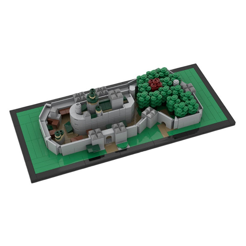 Northern Fortress Castle Skyline Building Kit | LEGO-Compatible MOC - 2