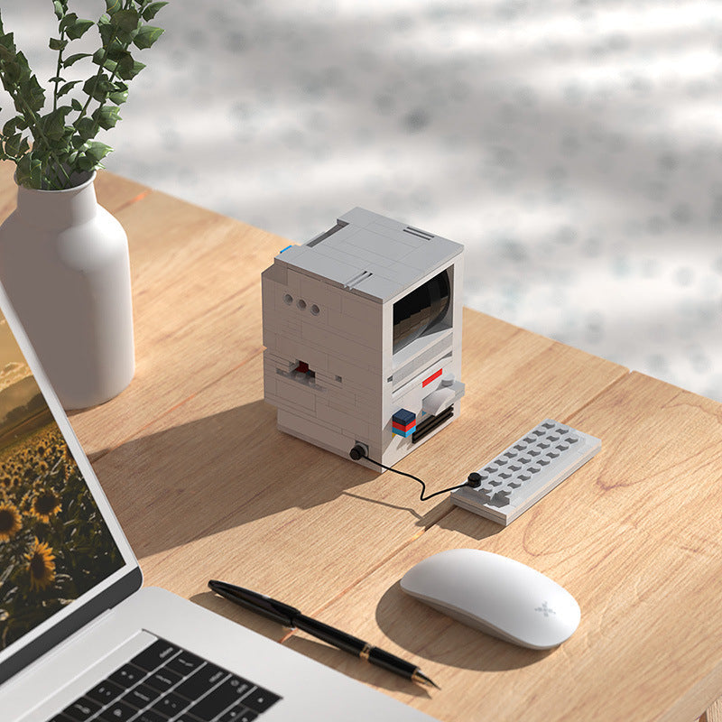 Old Mac Building Kit | LEGO-Compatible MOC - 3