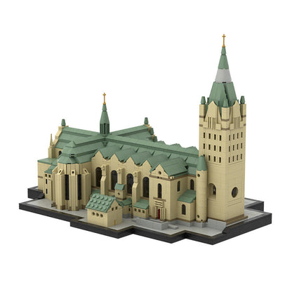 Paderborn Cathedral Building Kit | LEGO-Compatible MOC - 2