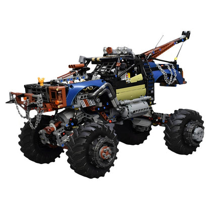 Post-Apocalyptic Off-Road Tow Truck MOC Building Kit - 1