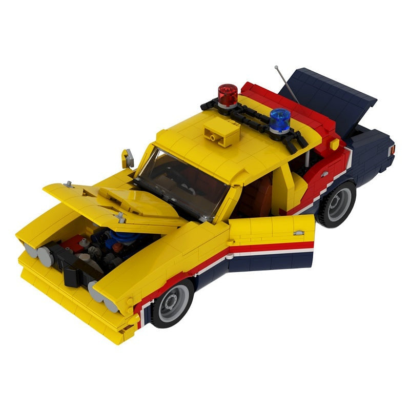 Post-Apocalyptic V8 Interceptor MOC Building Kit | 1:18 Scale Vehicle - 1