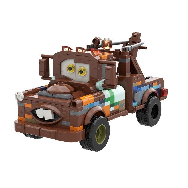 Rusty Vintage Tow Truck MOC Building Kit | Cartoon Recovery Vehicle Model - 1