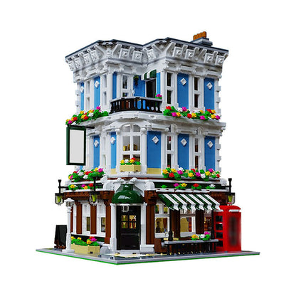 The Queen Bricktoria Building Kit | LEGO-Compatible MOC - 1