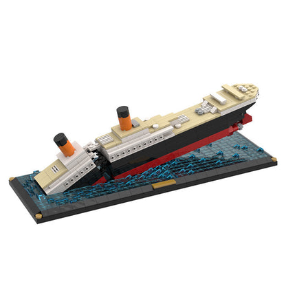 Titanic Sinking Scene Building Kits | LEGO-Compatible MOC - 1