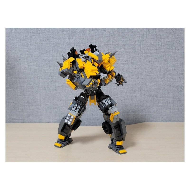 Transforming Tow Truck Robot MOC Building Kit | Dual-Mode Vehicle Figure - 5