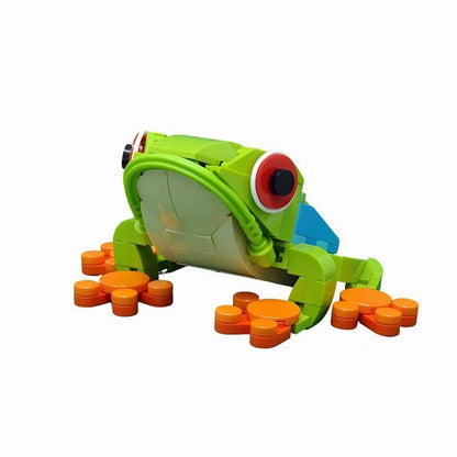 Tree Frog MOC Building Kit | Vibrant Wildlife Display Model - 1