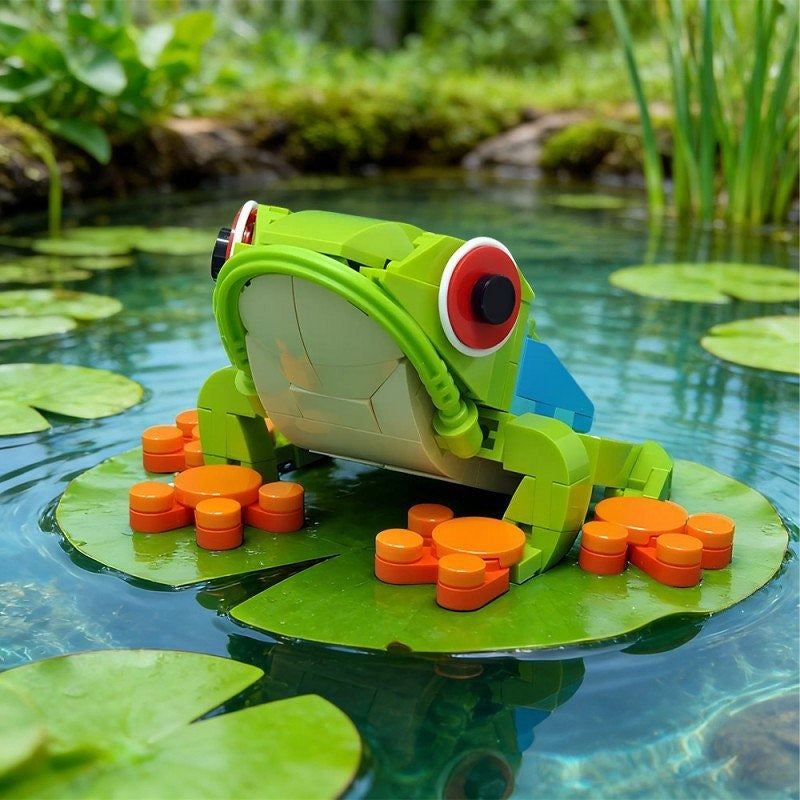 Tree Frog MOC Building Kit | Vibrant Wildlife Display Model - 5