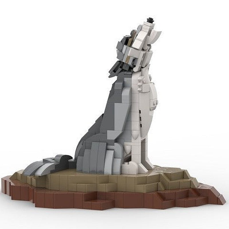 Wolf With Dirt Outcrop Base MOC Building Kit | Wildlife Display Model - 1