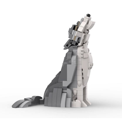 Wolf With Dirt Outcrop Base MOC Building Kit | Wildlife Display Model - 2